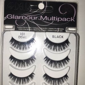 Glamour multipack from Ardell  (lashes)